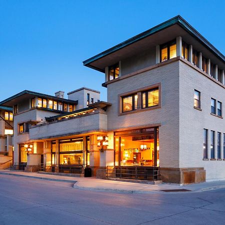 The Historic Park Inn Hotel Мейсон-Сити Экстерьер фото