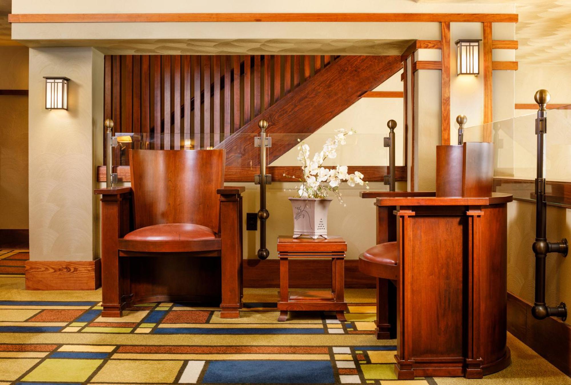 The Historic Park Inn Hotel Мейсон-Сити Экстерьер фото